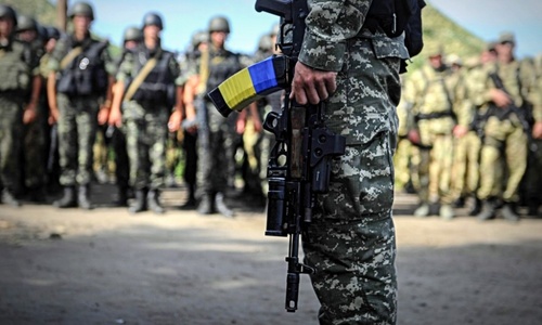 СМИ: В Украине секретно готовятся к срочной мобилизации