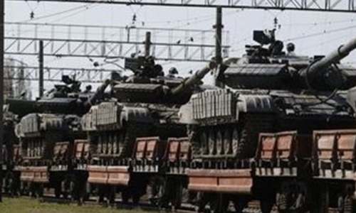 В Крым прибыла военная техника