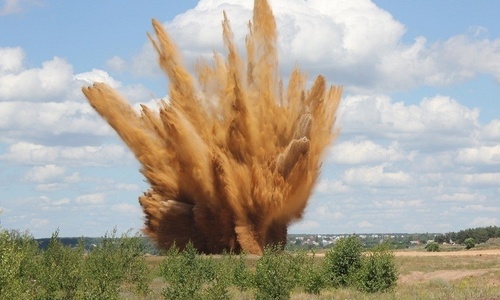 В Крыму взорвали две бомбы по 50 килограммов
