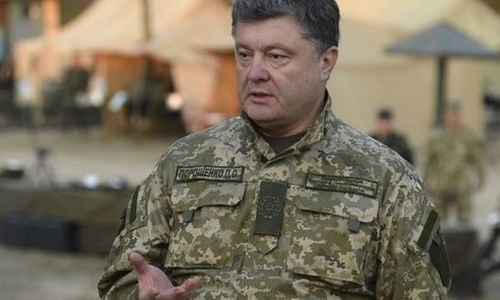 Порошенко призвал украинскую авиацию сдержать «амбиции России»