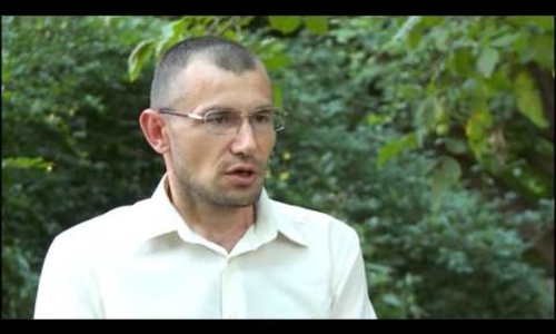 Адвокат и семья задержанного в Крыму активиста не могут его найти
