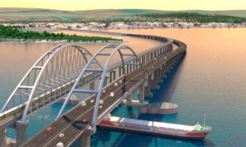 Возможный удар по мосту в Крым не испугал россиян