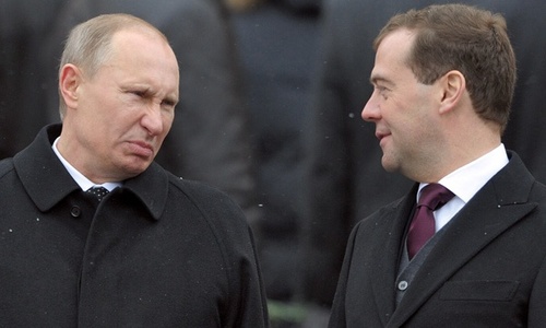 Путин прокомментировал фразу Медведева, сказанную в Крыму