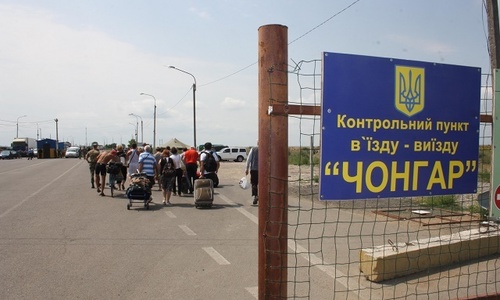 Украина снова жалуется на очереди в Крым