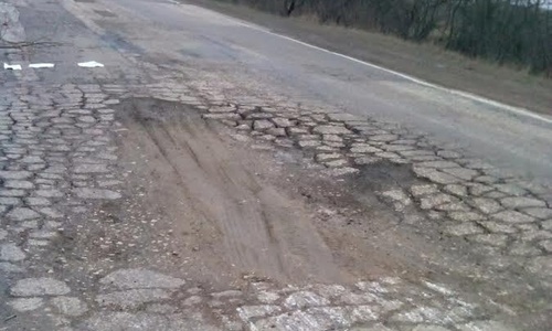 Крымские водители требуют отремонтировать злополучный участок трассы Керчь – Феодосия