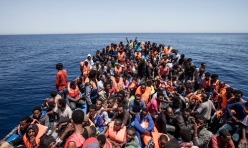 Десятки мигрантов погибли в Средиземном море при крушении судна