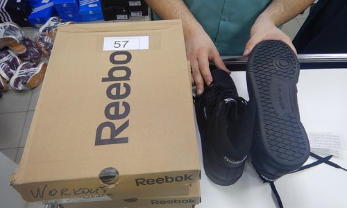 Adidas, Nike, Reebok: таможня изъяла в Керчи контрафакт