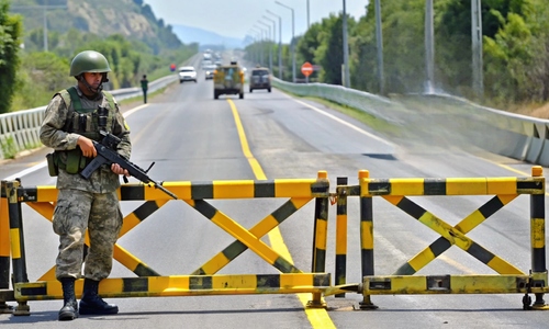 В Крыму учатся бороться с небольшими диверсионными группами