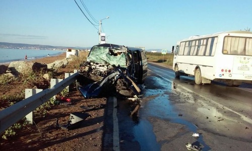 Под Феодосией водитель автобуса уснул насмерть
