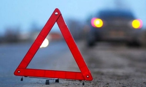 В ДТП на крымской трассе пострадали двое