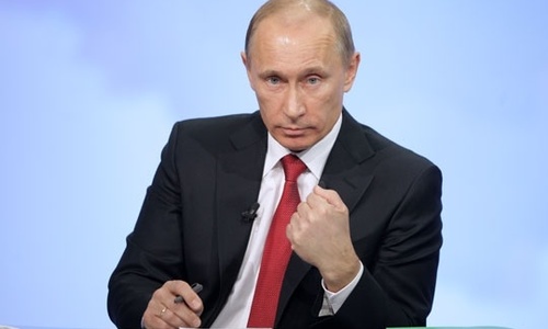Путин вызвал руководство Крыма в Кремль