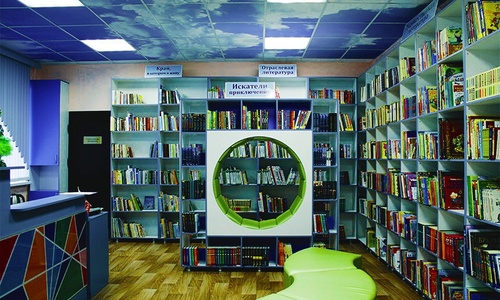 Деукранизировать библиотеку в Симферополе опасаются