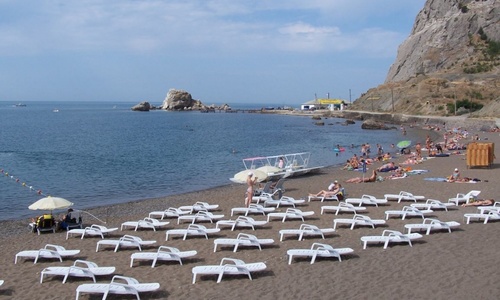 Кто ляжет на крымские пляжи