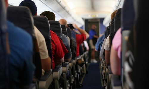 Названы самые странные причины снятия пассажиров с авиарейсов