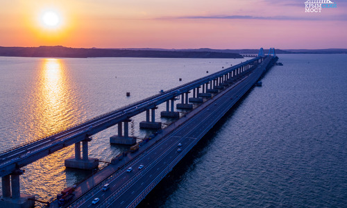 Миллион машин насчитали на Крымском мосту за часть лета