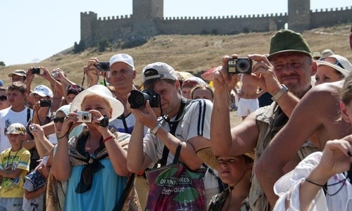 Крым посетило 1,5 миллиона туристов