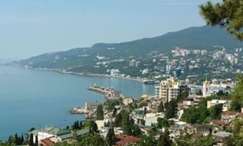 Крымская власть продает недвижимость, чтобы отдать долги