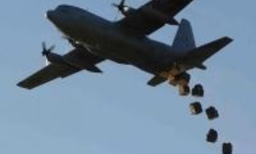 Крымские авиаторы намерены сбросить груз