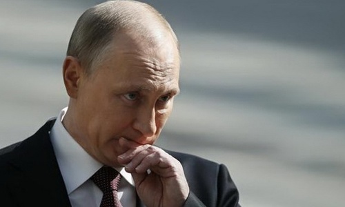 Путин увидел разбитую Митридатскую лестницу