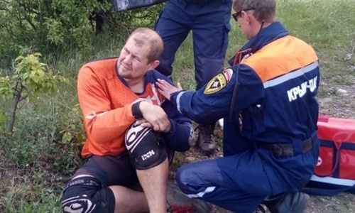 За день в горах Крыма травмировались двое туристов