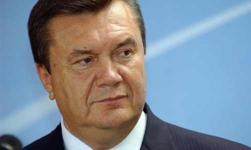 Янукович хочет возможность на референдуме выдвигать и ветировать законы
