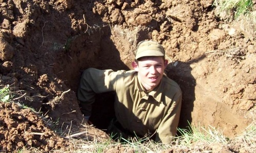 Шойгу заставил военных копать, пока в Крыму не будет воды