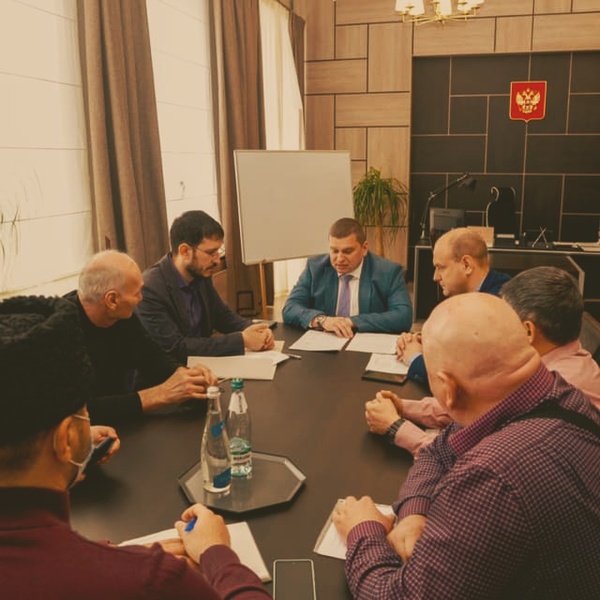 Кладбище в Евпатории делили в теплой дружественной атмосфере