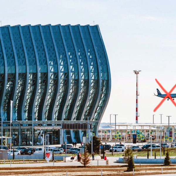 Аэропорт Симферополя держится, не переводя сотрудников на 2/3 оплаты