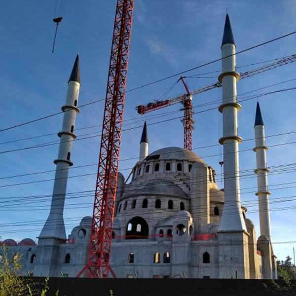 Мечеть в симферополе. Соборная мечеть в Симферополе. Соборная мечеть в Симферополе 2020. Новая Соборная мечеть в Симферополе. Главная мечеть Симферополя Соборная.