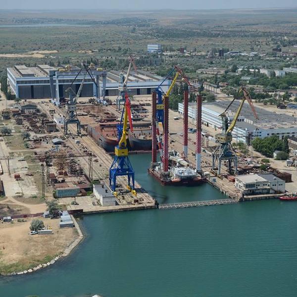 Плавучий док для атомных ледоколов могут построить в Крыму