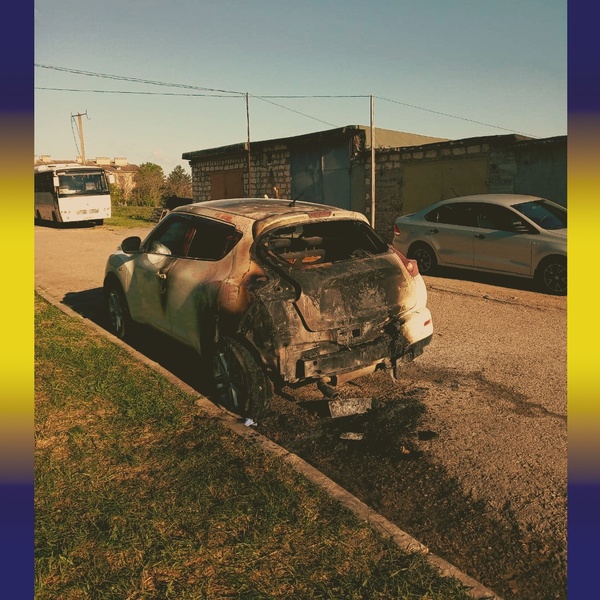 Вечером 9 мая чиновнику в Береговом (Бахчисарайский р-н) подожгли машину