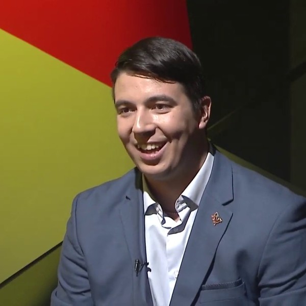 Председатель комитета спорта. Сергей Селимов Крым. Сергей Селимов. Селимов Крым Госкомитет молодежной политики Республики. Сергей Селимов семья.