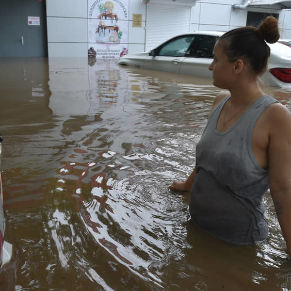 В Москве про наводнение в Крыму сказали, что нет худа без добра