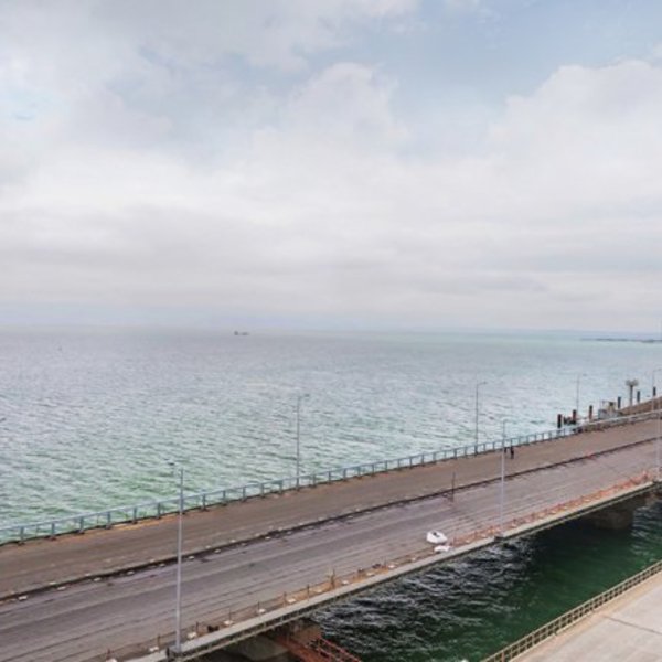 Соединяя берега: собраны все ж/д пролеты Крымского моста